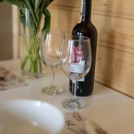 Comfortable In 미엘노